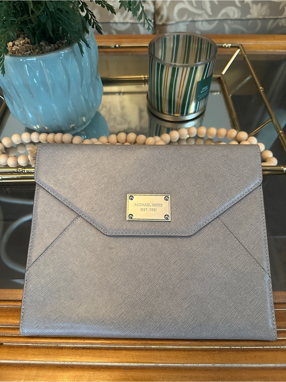 Michael Kors GrayTextured Envelope iPad Case
